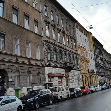 Sera's Place In My Lovely Lägenhet